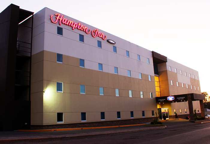 Hampton By Hilton San Juan Del Rio Hotell Eksteriør bilde