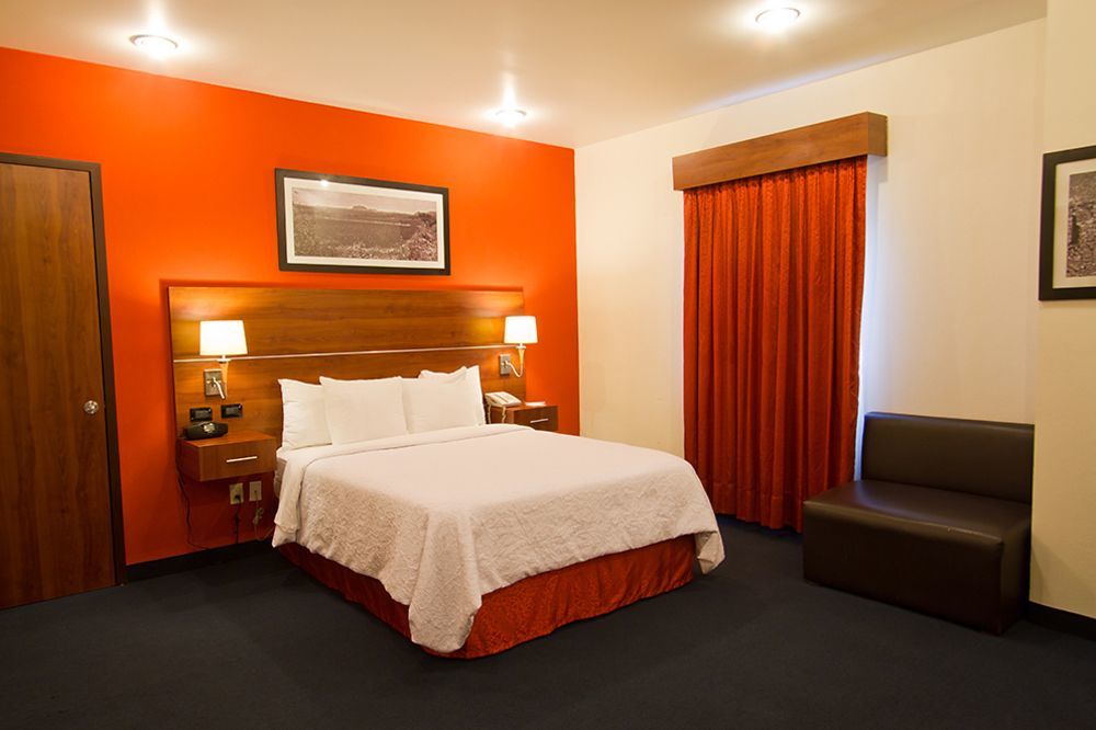 Hampton By Hilton San Juan Del Rio Hotell Eksteriør bilde