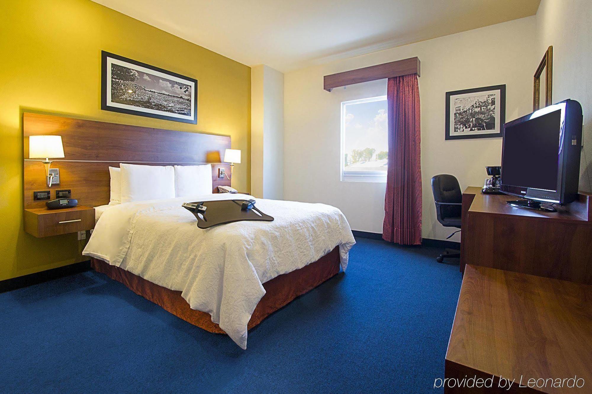 Hampton By Hilton San Juan Del Rio Hotell Eksteriør bilde