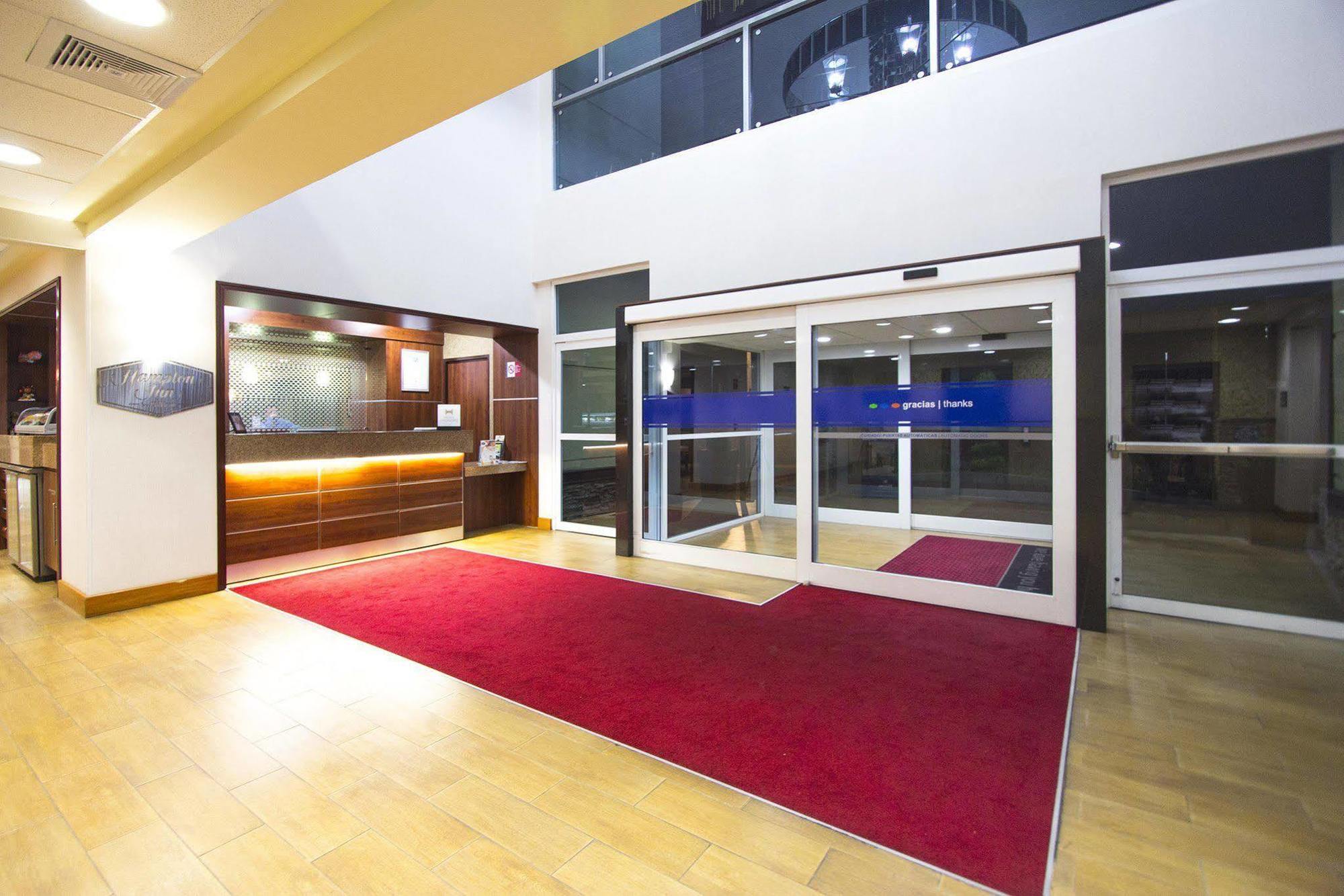 Hampton By Hilton San Juan Del Rio Hotell Eksteriør bilde